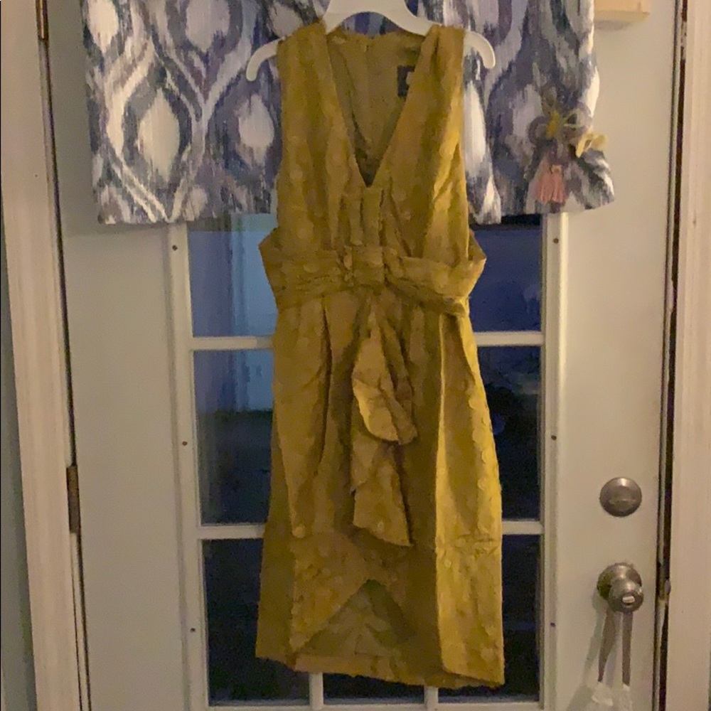 Women’s dress